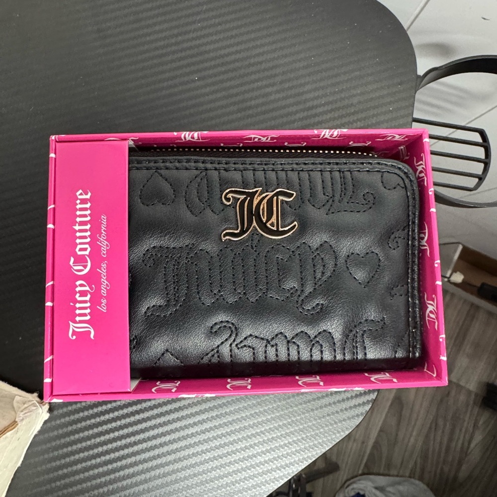 Juicy Couture Black Wallet New In Box